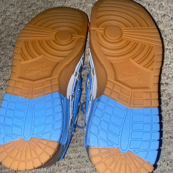 Nike Air Rubber Dunk Off-White UNC main image 7